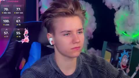 jean_wilsons online show from February 9, 11:47 am