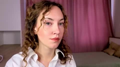 Snapshot of jeanetteswanson chatting on October 13, 7:21 am Finland online show from October 13, 7:21 am