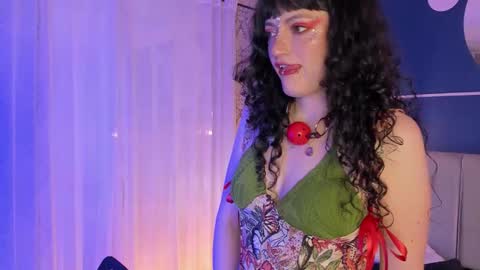 Jean online show from September 27, 8:28 pm