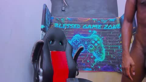 jeanpieroo26 online show from March 2, 8:26 pm