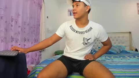 Jeens Rodick online show from January 19, 11:53 pm