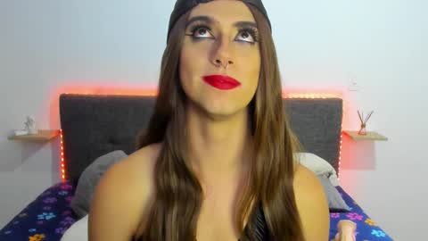  ashley   online show from February 3, 12:36 pm