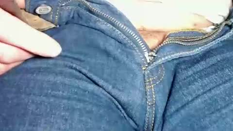 jeffersonel online show from February 16, 5:16 am