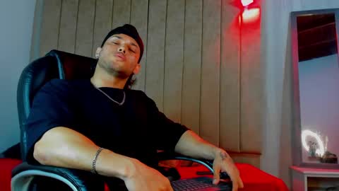 jeicob gagnon online show from September 28, 5:38 am