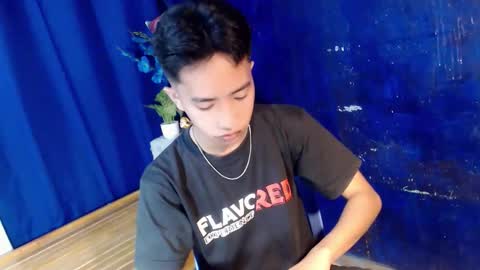 JELicious online show from December 3, 11:22 am