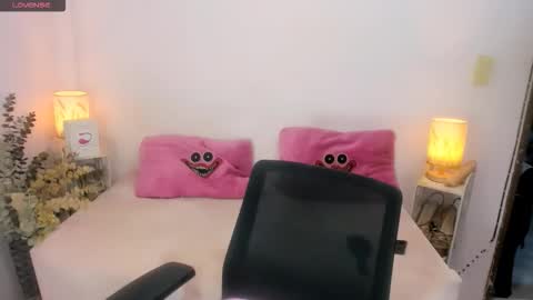 Snapshot of jelayasianxx chatting on September 20, 9:07 pm Lexie online show from September 20, 9:07 pm