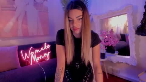 jelly__beanss online show from September 18, 7:51 pm