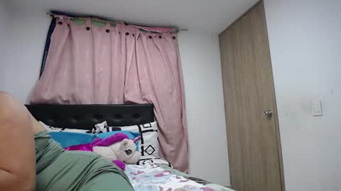 jem_sweet online show from February 21, 8:17 am