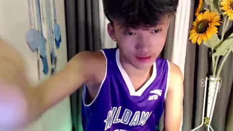 jemart_urnaughtboy online show from April 3, 7:54 pm