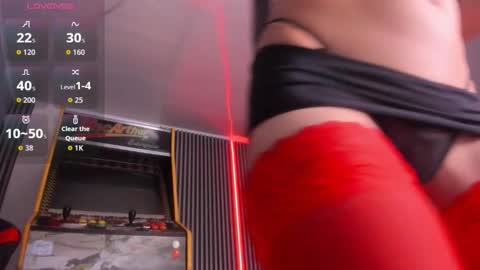 Angie online show from December 16, 8:37 pm