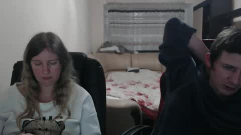 JenisAndPeter online show from March 11, 9:04 pm