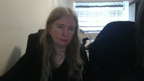 JenisAndPeter online show from April 7, 5:42 am