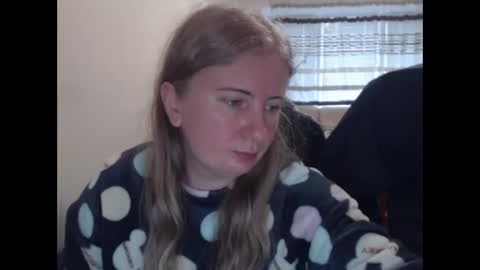 JenisAndPeter online show from April 2, 3:19 pm