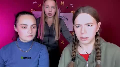 jenna_elayne online show from December 20, 10:00 am