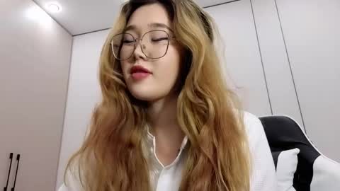 JENNA online show from December 22, 2:02 pm