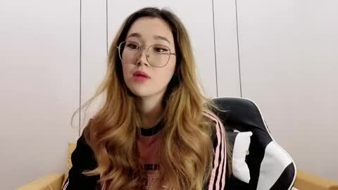 JENNA online show from January 12, 9:38 am