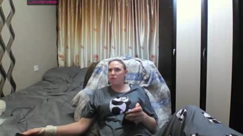 JenniDeep online show from March 25, 6:36 pm