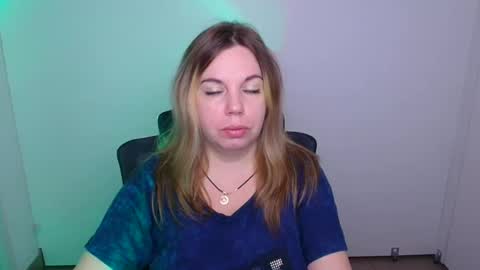 Jennifer online show from October 6, 5:58 am