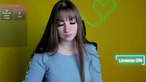 Jennifer online show from October 24, 11:22 am