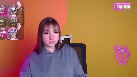 Jennifer online show from March 6, 6:41 am