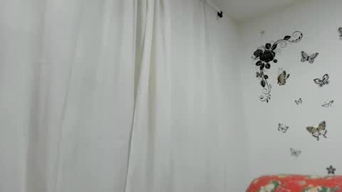 jenniferloveyou online show from March 9, 2:10 pm