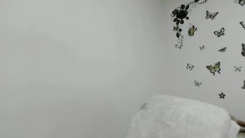 jenniferloveyou online show from June 7, 3:00 am