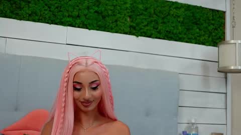 JenniferLovve online show from September 24, 3:46 am