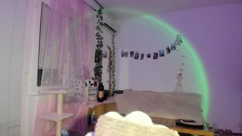 Jennifer Jenny Darling   online show from November 14, 7:27 pm