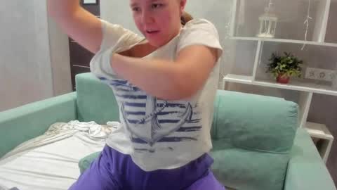 Jenny online show from June 8, 9:21 am