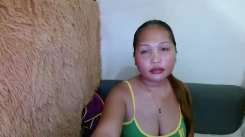 Snapshot of jenny_salvi chatting on October 25, 2:56 am jenny_salvi online show from October 25, 2:56 am