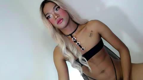 jenny_the_sexy online show from June 10, 5:56 pm