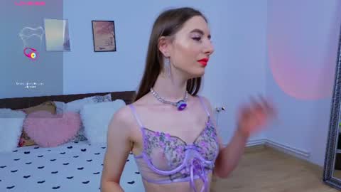 jennybbunny online show from July 28, 5:38 am