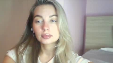The Flower Power Models online show from July 30, 1:12 pm