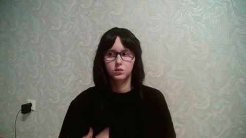 JennyOlset online show from February 4, 8:38 pm