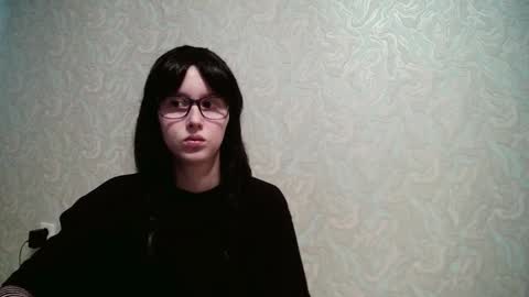 JennyOlset online show from September 19, 10:19 am