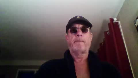 jerflor online show from January 18, 5:00 pm