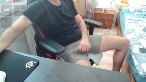 Boy likes daddies online show from February 11, 12:25 pm