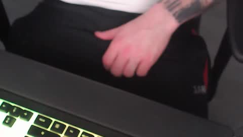 jerry9519 online show from March 4, 8:00 am