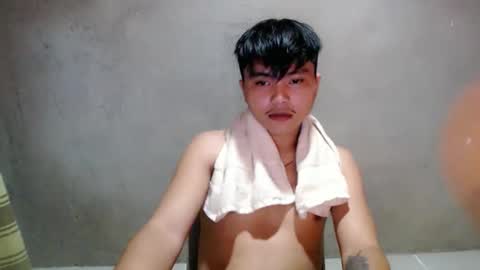 jerwinpenas00 online show from June 10, 8:13 am