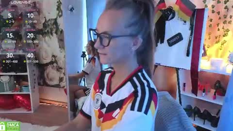 jesica_moon_peachyy online show from July 4, 4:16 am