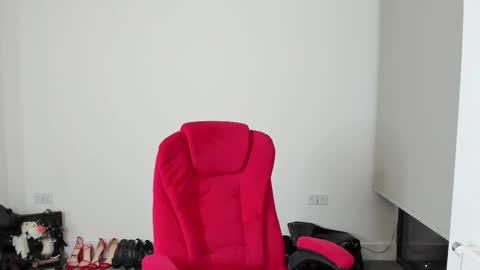 MistressJesicaCoper online show from January 14, 2:41 am