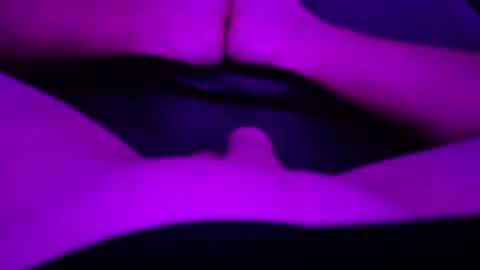 jesseboyy online show from September 27, 3:04 am