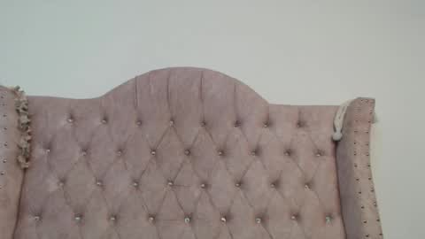 Jessica  online show from October 1, 9:02 pm