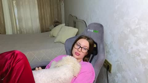 Snapshot of jessica_hanson chatting on October 22, 7:00 am Jessy online show from October 22, 7:00 am