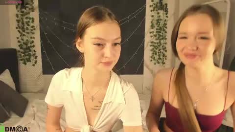Jessica Jensen online show from June 10, 10:25 am