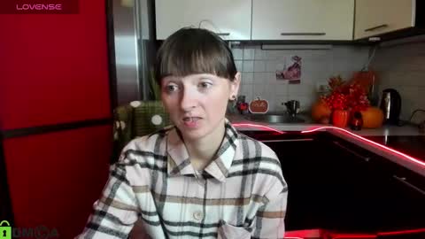 jessicaforris online show from November 11, 8:05 am