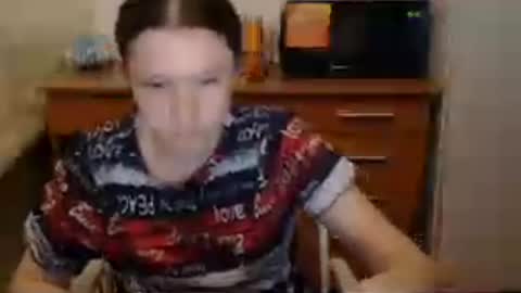 jessicaholland1 online show from July 5, 6:37 pm
