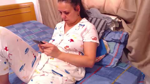 jessiestar3 online show from May 9, 9:04 am