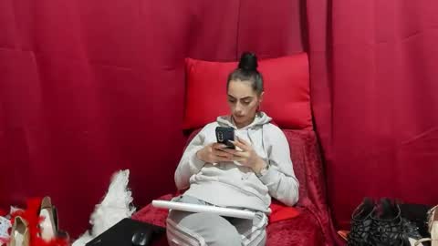 Jessy online show from February 7, 5:38 pm