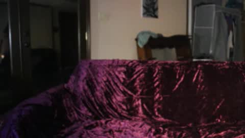 jessystrings online show from April 21, 3:35 am